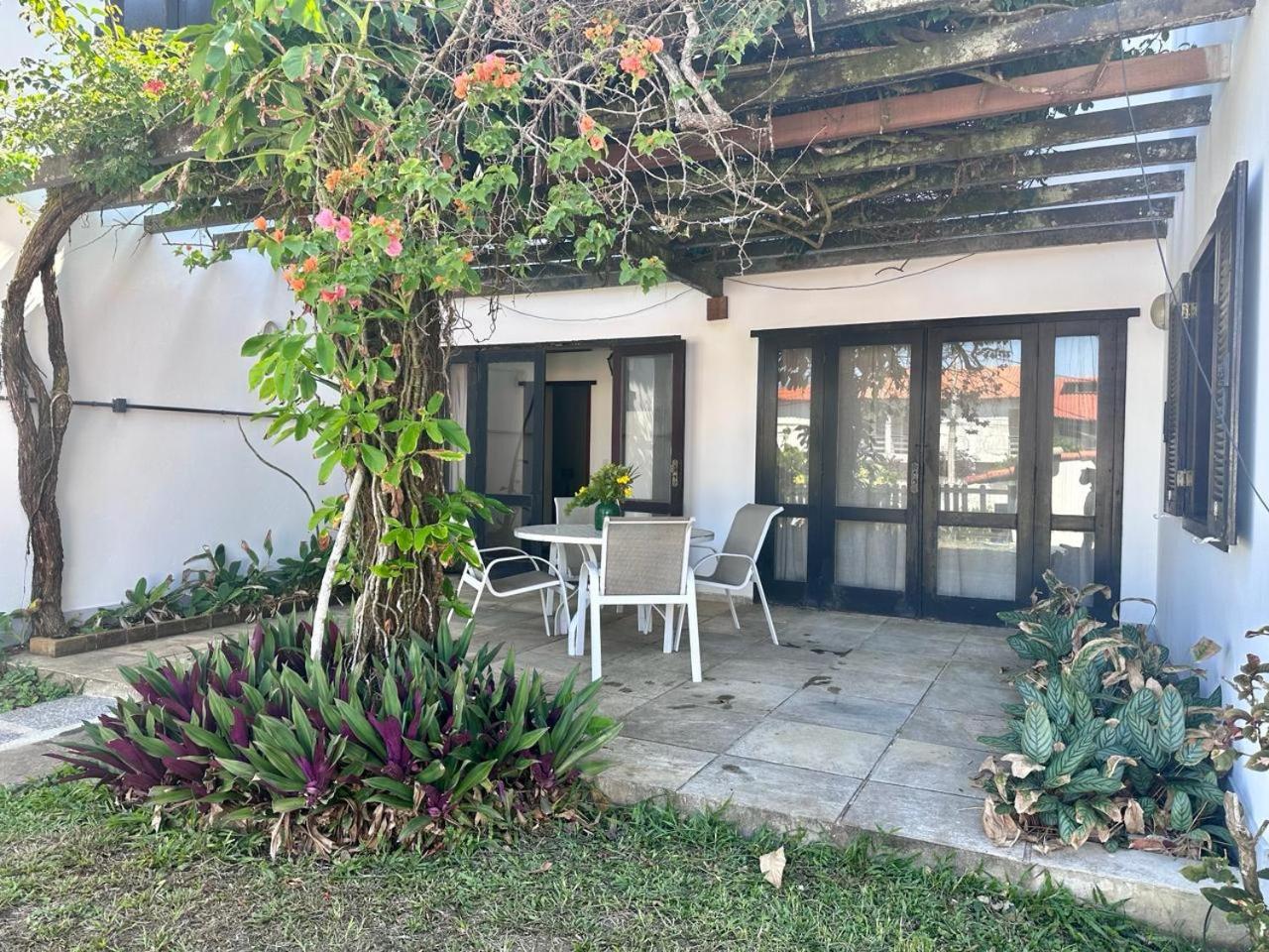 Casarao Pe Na Areia Pero Villa Cabo Frio Exterior photo
